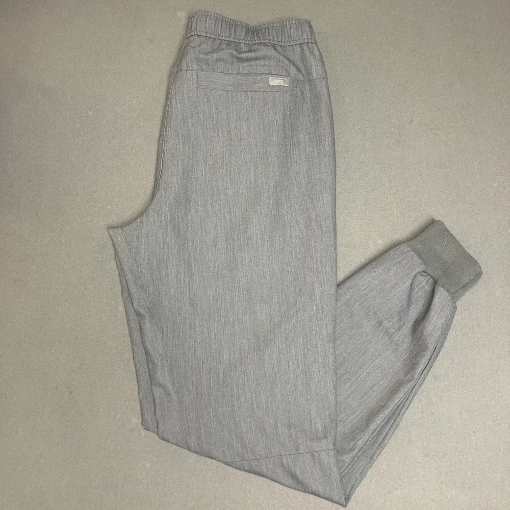 FIGS Technical Collection Jogger Scrub Pants M/T Grey Heathered Comfort Fit